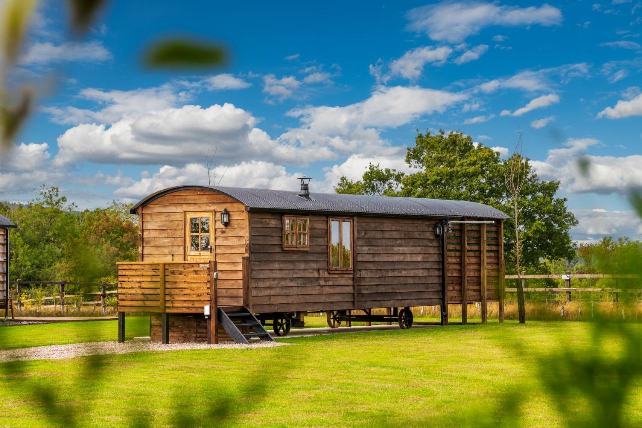 Ashwood Shepherd Hut -Ockeridge Rural Retreats Worcester Exterior foto
